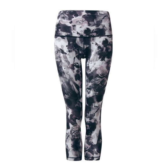 Lululemon Wunder Under Crop (Hi-Rise)
Obscurred Black Dusty Mauve - Picture 4 of 8